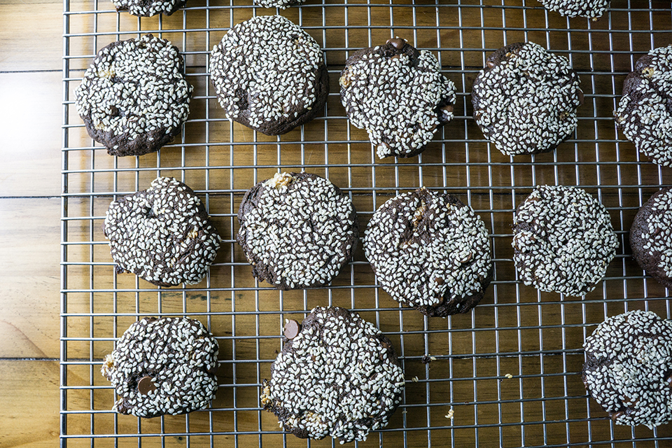 Chocolate Sesame Cookies